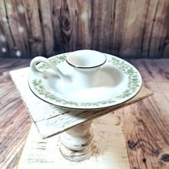 Mikasa Montclair Porcelain Candle Holder With Handle - Picture 1 of 6